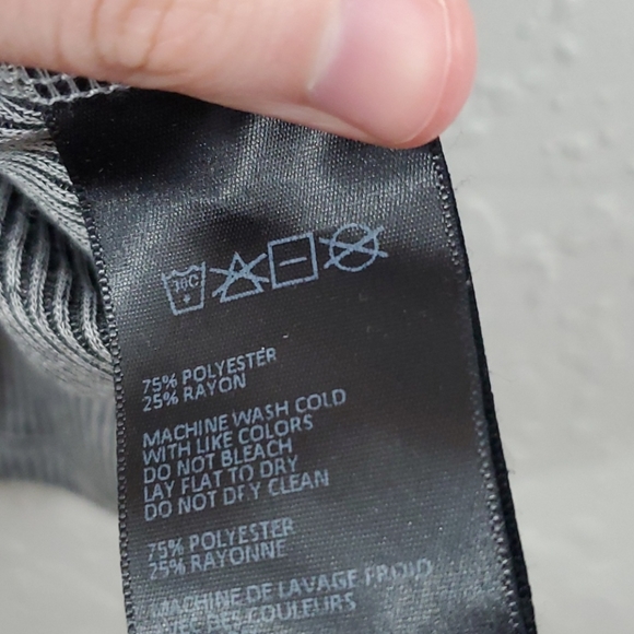 Gray Ribbed Halter Tank - Picture 3 of 3